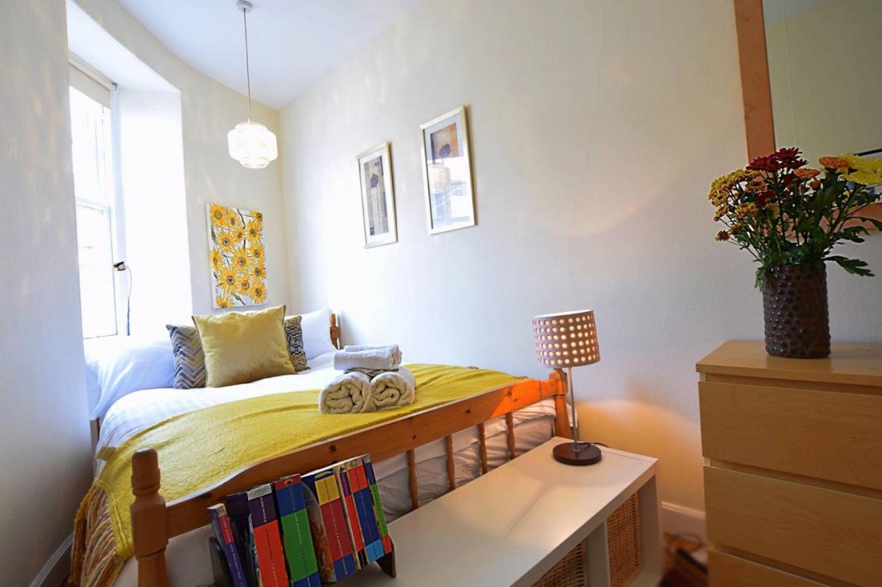 Joivy Bright Flat With Workspace In New Town Edimburgo Exterior foto